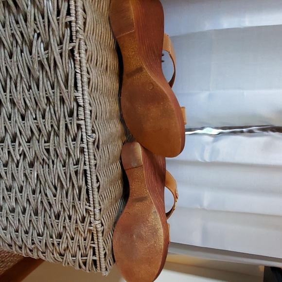 Wedges - Picture 4 of 4